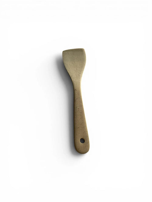 Stekespade i lyst tre